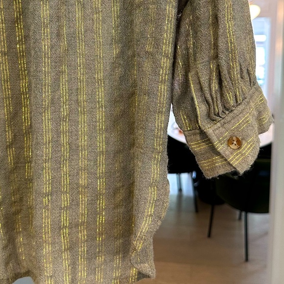 ANTHROPOLOGIE Itzel Metallic Buttondown Top by Akemi+Kin - Size 12 - Picture 13 of 16